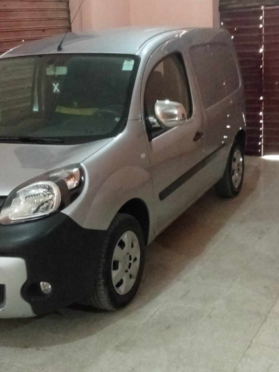 commerciale-renault-kangoo-2020-confort-utilitaire-rechaiga-tiaret-algerie