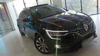 voitures-renault-megane-5-nouveau-2024-rs-line-mila-algerie