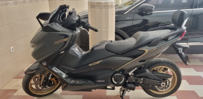 motorcycles-scooters-yamaha-tmax-560-chlef-algeria
