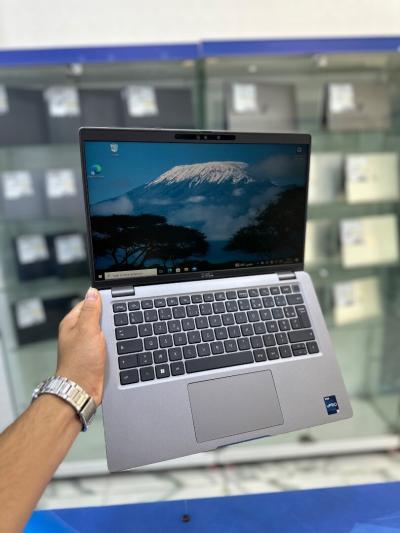 DELL LATITUDE 5440 CORE : INTEL I5 - 13EME DISC : 256 GB  (SSD)  RAM : 16 GB TACTILE 