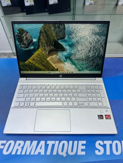 HP PAVILION 15  CORE : RYZEN 7 5700U DISC : 01 TB  (SSD)  RAM : 16 GB  