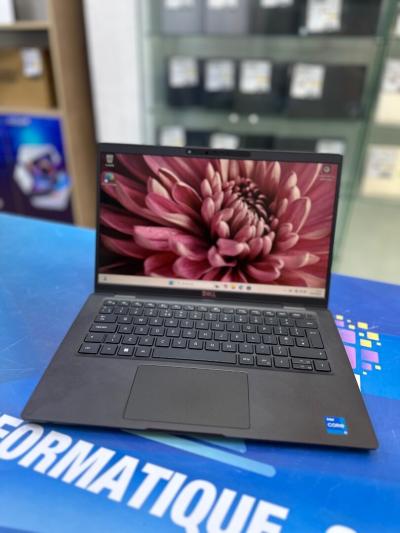 DELL LATITUDE 7430 CORE : INTEL I5 - 1235G7 DISC : 256 GB  (SSD)  RAM : 16 GB  