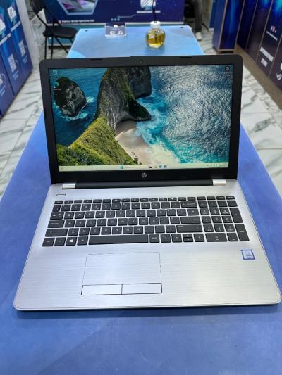 HP 250 G6 CORE : INTEL I5 _ 07eme DISC :  256 GB  (SSD)  RAM : 08 GB