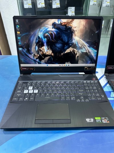ASUS TUF A 15 CORE : RYZEN 7 5800H DISC :  512 GB  (SSD)  RAM : 16 GB  RTX 3060 06 GB