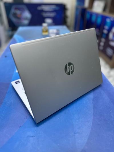 HP PROBOOK 440 G11 CORE : INTEL ULTRA 7  155U DISC :  512 GB  (SSD)  RAM : 16 GB  