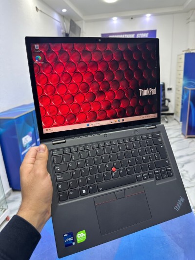 LENOVO THINKPAD L13 YOGA X360 CORE : INTEL i5 - 1345U DISC :  512 GB  (SSD)  RAM : 16 GB