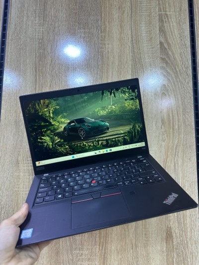 LENOVO ThinkPad X390 I5-8ème 8GB RAM 256GB SSD NVMe