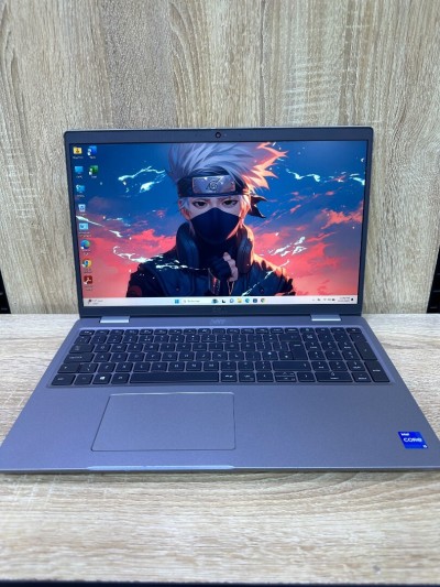 DELL Latitude 5520 CPu i5-1135G7 / RAM 16GB / 256 SSD