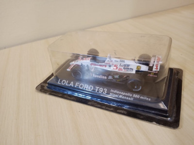 Voiture F1 miniature LOLA FORD T93