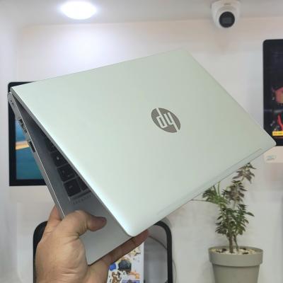 HP ProBook 440 G9 . i3-1215U  . 8Gb Ram  . 512GB ssd 