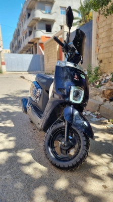 motos-scooters-vms-cuxi-2023-douera-alger-algerie