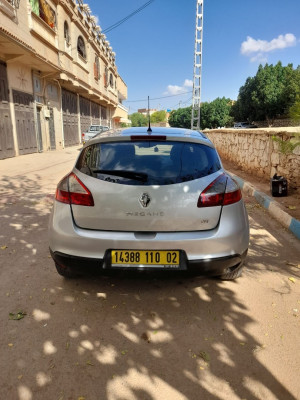 moyenne-berline-renault-megane-3-2010-oued-fodda-chlef-algerie