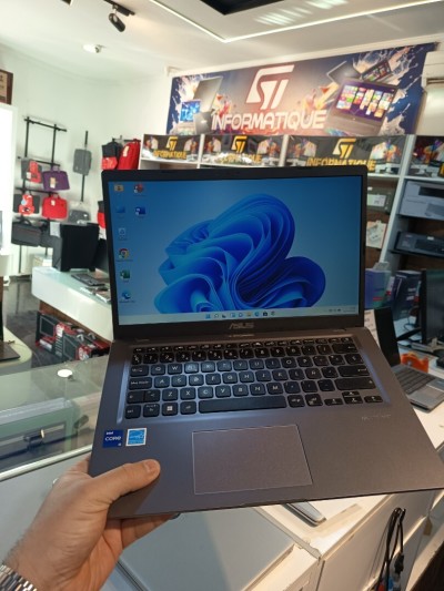 Asus NoteBook P1412 i5 11th 8GB DDR4 256SSD 14FHD
