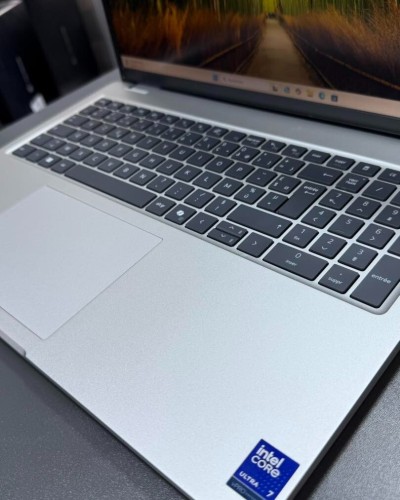 DELL PRO 16 PLUS  ULTRA 7 268V  32Gb DDR5 512Gb SSD INTEL ARC 140V GPU ( 16Gb) ECRAN 16 FHD