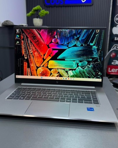 HP ZBOOK STUDIO G8 INTEL CORE I7-11800H 32Gb DDR4 1T SSD NVME NVIDIA GEFORCE 3070 8Gb 15.6  FHD
