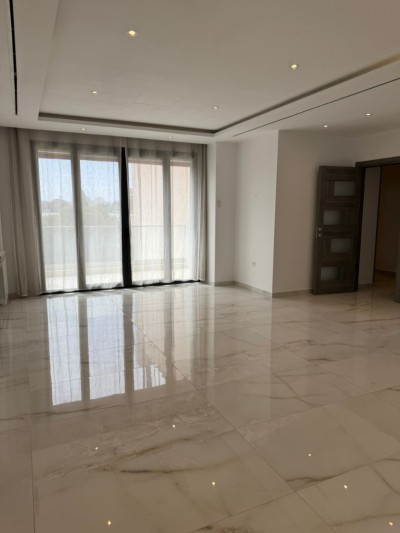 Location Appartement F4 Alger Hydra