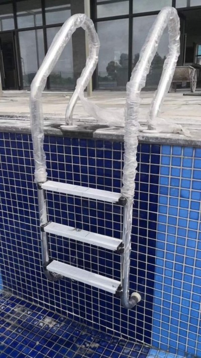 échelles piscine 3 et 4 marches,echelle 3
