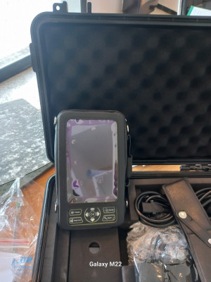 Échographe vétérinaire portable Siui CTS-800 avec sonde linéaire endorectale 
