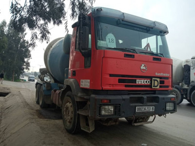 Iveco Malaxeur 8m3 2005