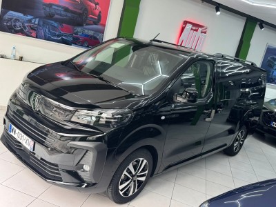 Peugeot Traveller 2025 VIP
