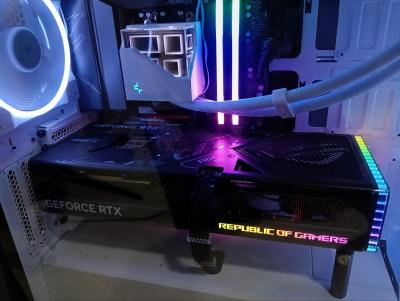 RYZEN 7 7800X3D RAM 32GO B650 GAMING X SSD 1TO RTX 4080 ROG STRIX GAMING OC  16GO - Alger Algeria