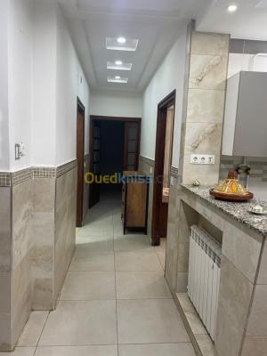 appartement-location-vacances-f3-alger-bab-ezzouar-algerie