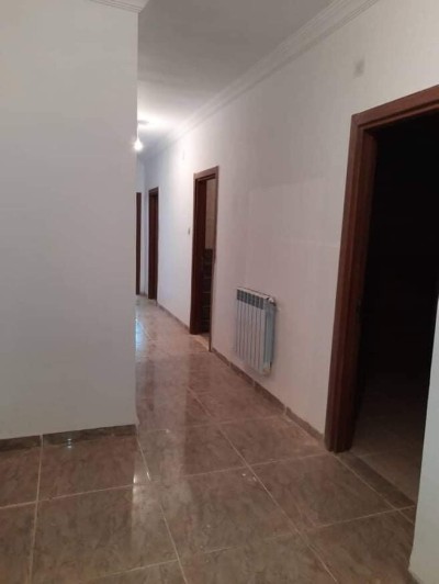 Location Appartement F5 Alger Ain benian