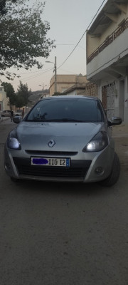 voitures-renault-clio-3-2010-dynamique-algerie