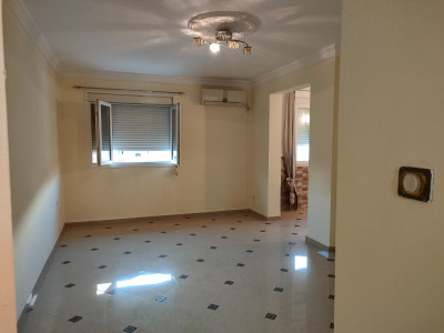 appartement-vente-f3-alger-ain-naadja-algerie