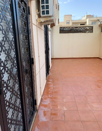 بيع شقة 5 غرف الجزائر العاشور