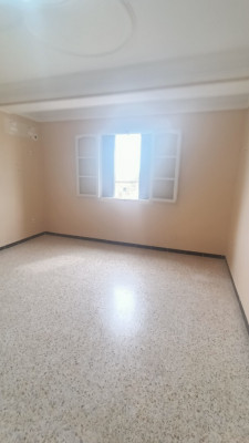 appartement-location-f4-alger-birkhadem-algerie