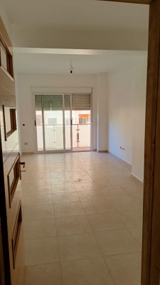 appartement-vente-f3-alger-ain-naadja-algerie