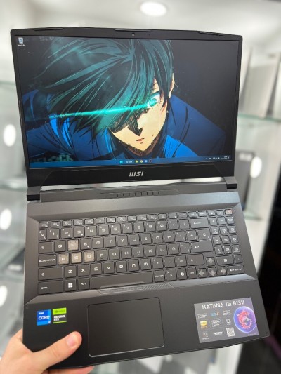 MSI KATANA 15 144Hz - i7 13620H - 16Gb - 512Gb - RTX 4060 8Gb