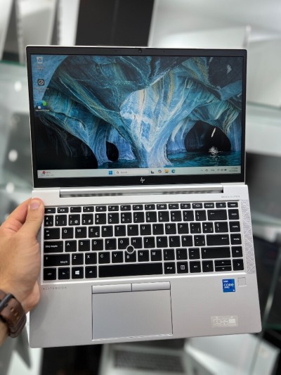 HP EliteBook 840 G8 FHD - i5 1145G7 - 16Go - 256Go - Intel Iris Xe Graphics 