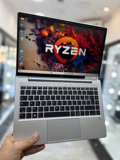 HP EliteBook 645 G10 14" Ryzen 5 Pro 7530U - 16Gb Ram - 256Gb - AMD Radeon Graphics 