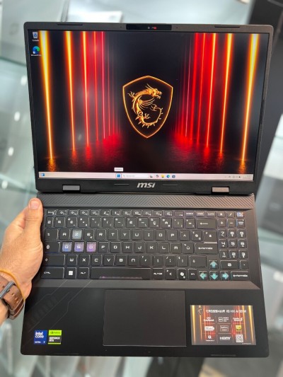 MSI Crossshair 16 HX - Ultra 7 255Hx - 16Go - 1To - RTX 5070 8Go GDDR7