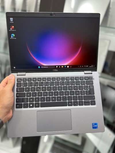 Dell Latitude 5430 FHD - i5 1245U - 16Go - 512Go - Intel Iris Xe Graphics 