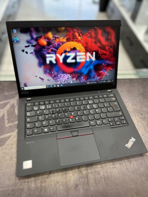 Lenovo ThinkPad T14, AMD Ryzen 7 Pro 4750U - 16Gb - 512Gb - AMD Radeon Grace 