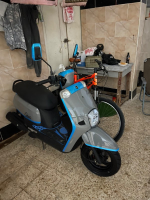 motos-scooters-vms-cuxi-larbaa-blida-algerie