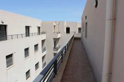 شقة-بيع-04-غرف-الجزائر-دالي-ابراهيم