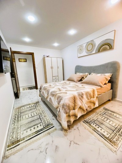 كراء للعطل شقة 3 غرف وهران عين الترك