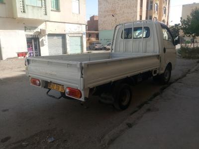 camion-h100-hyundai-2010-maoklane-setif-algerie
