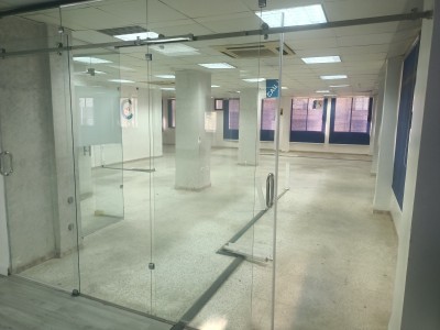 Rent Commercial Alger Hydra