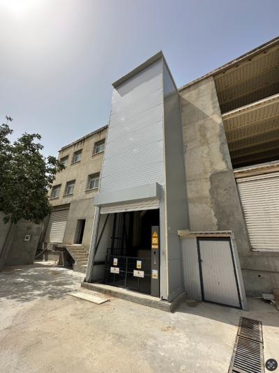 Montecharge marchandise Hydraulique Fabrication sur mesure - GRAVITY ALGERIE- interne ou externe