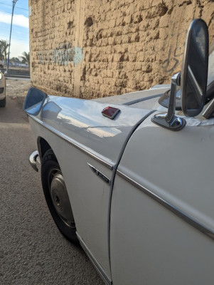 berline-peugeot-404-1965-biskra-algerie