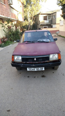sedan-renault-18-1985-soumaa-blida-algeria