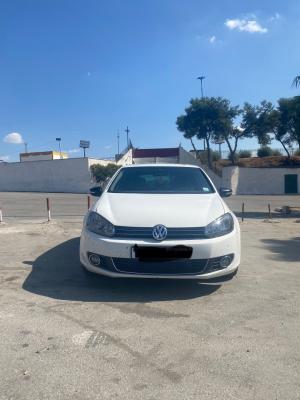 moyenne-berline-volkswagen-golf-6-2011-style-constantine-algerie