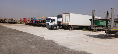 transport-et-demenagement-parking-pour-camionservice-maintenance-algerie