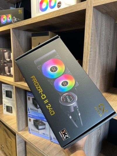 XIGMATEK FROZR O II 240 LCD SCREEN BLACK