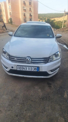 grande-berline-volkswagen-passat-2013-r-line-khemisti-tissemsilt-algerie